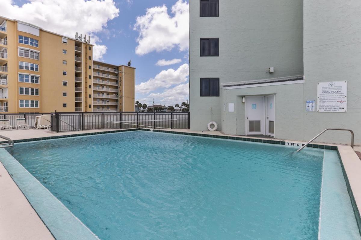 1 Bedroom -1 Bath With Ocean Views At Ocean Trillium 302 New Smyrna Beach Esterno foto